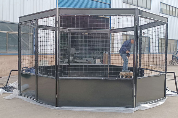 Football Cage Round play area
